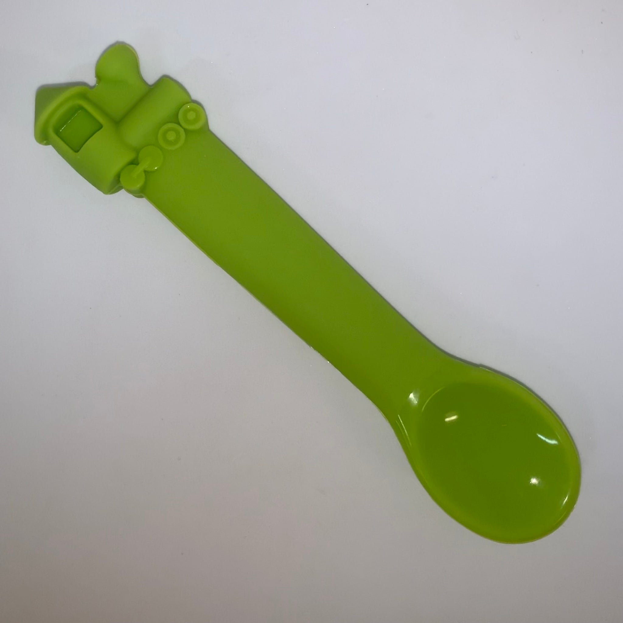 4 Stephan Baby L2402 Silicone Spoon - Star ($3.51 @ 4 min)