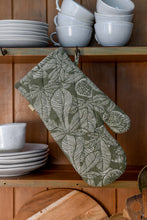 Load image into Gallery viewer, Fig Tree Oven Glove - Burnt Olive